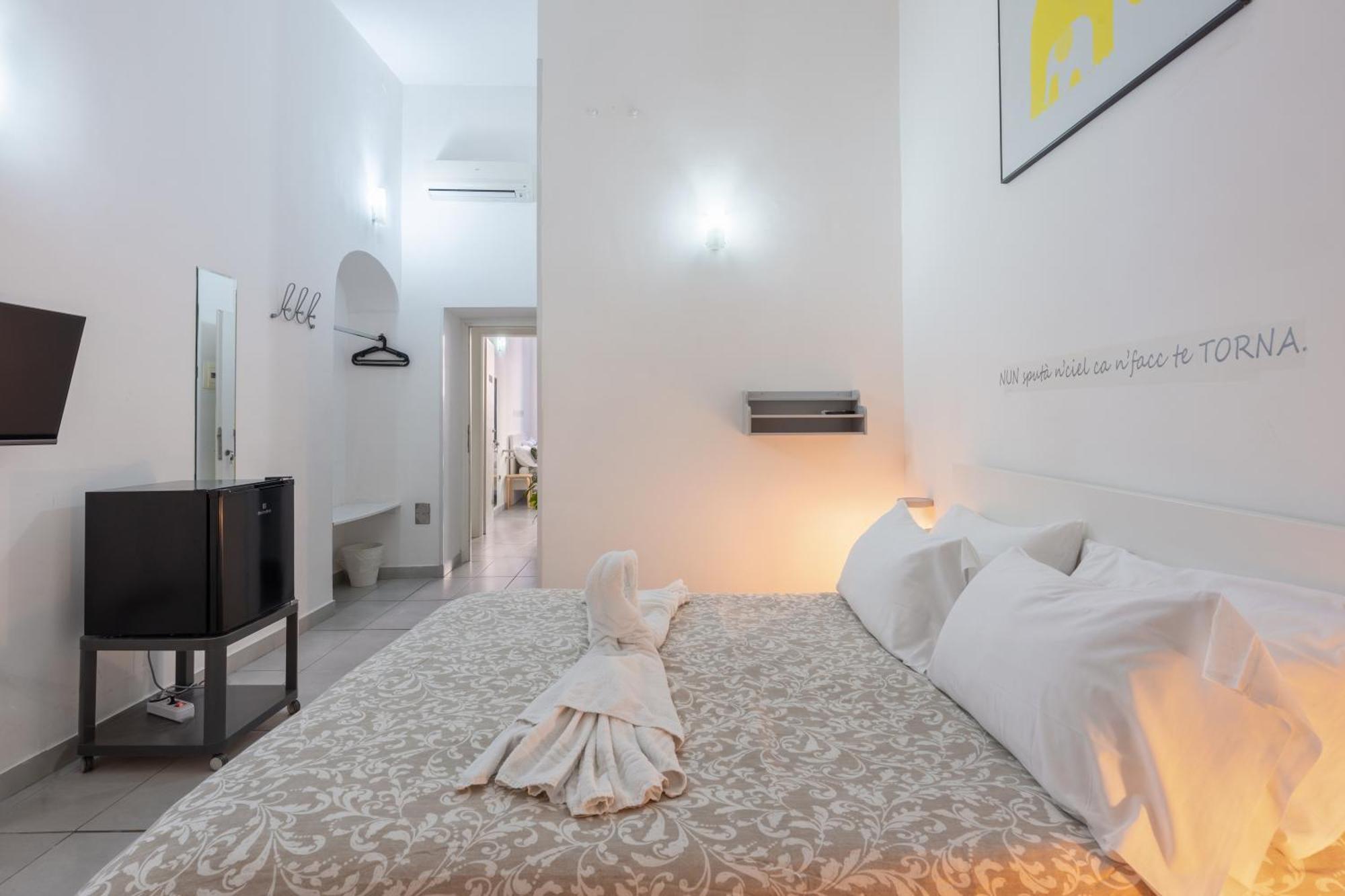 Nina Suites Naples Extérieur photo